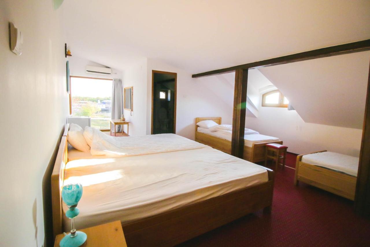 Zen Eco Villa Sfântu Gheorghe Eksteriør bilde
